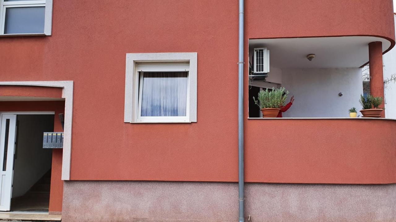 Apartman Istria 4 You Apartment Pula Exterior photo